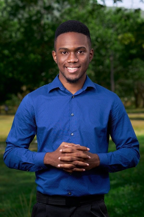 cropped-MALIEK-HARRIS.jpeg